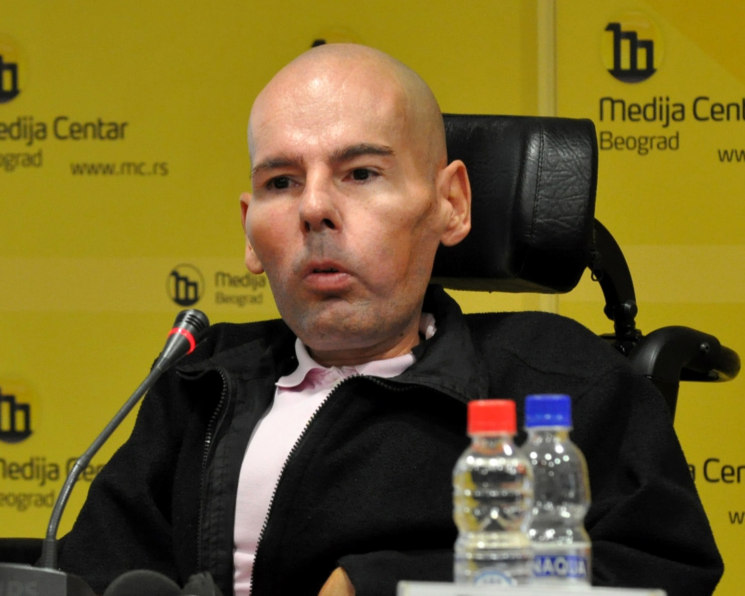 Nenad Mihailović, the first openly gay candidate for councilor in Belgrade